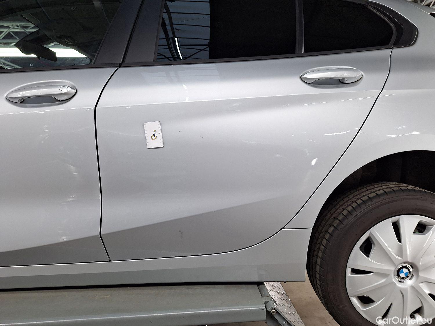  Bmw  Serie 1 BMW, 1-serie '19, BMW 1 Reeks Hatch 116dA (85 kW) 5d #24