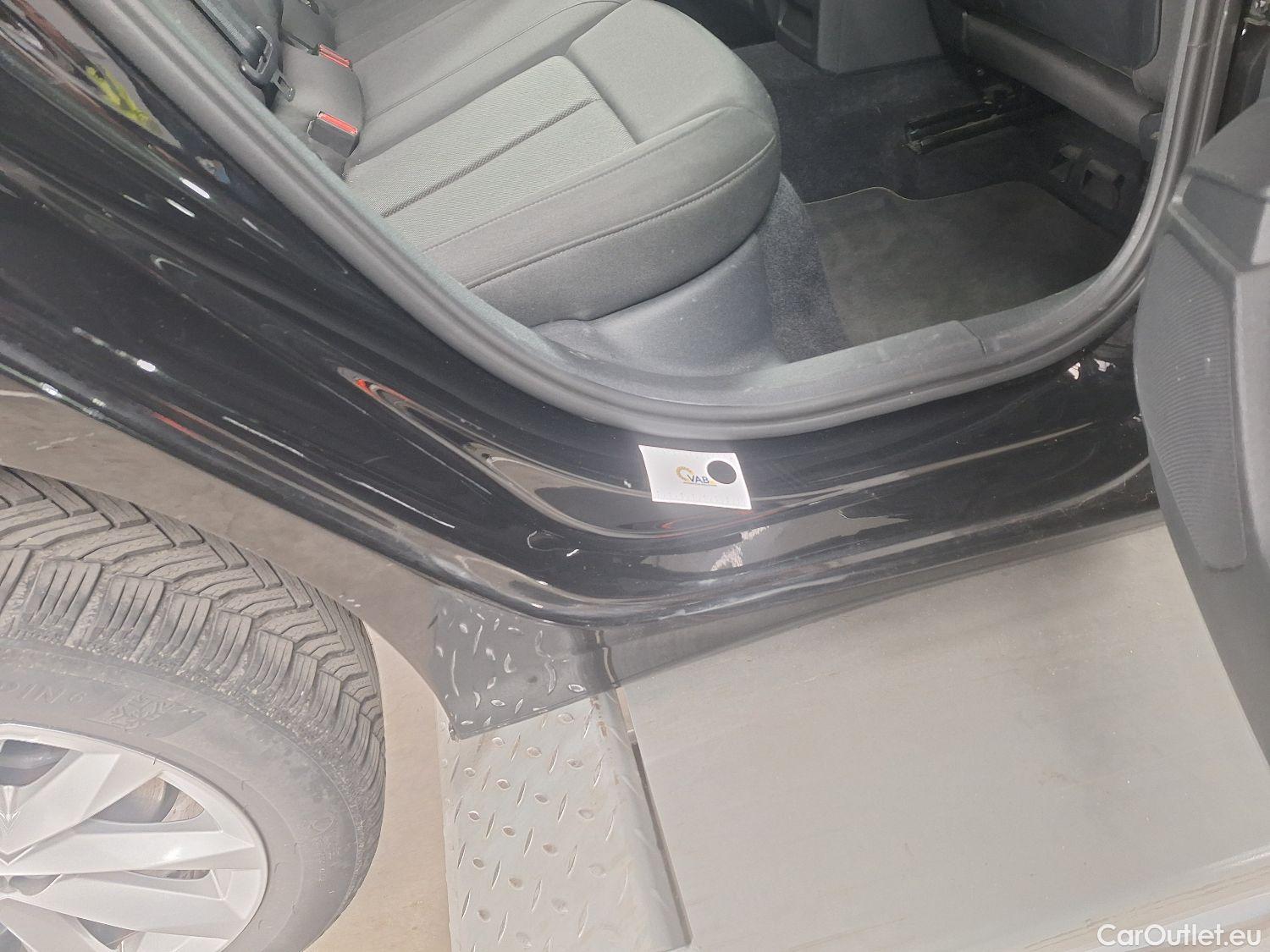  Audi  A3 Audi,  SB '20, Audi  Sportback 1.0 30 TFSi 81kW S tronic 5d #26