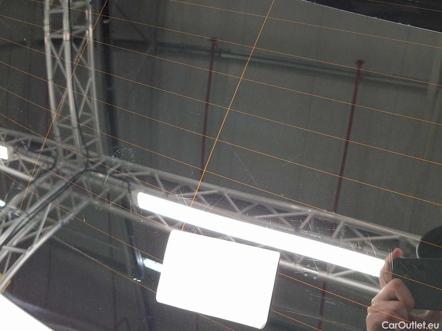  Bmw  Serie 1 BMW, 1-serie '19, BMW 1 Reeks Hatch 116dA (85 kW) 5d #32