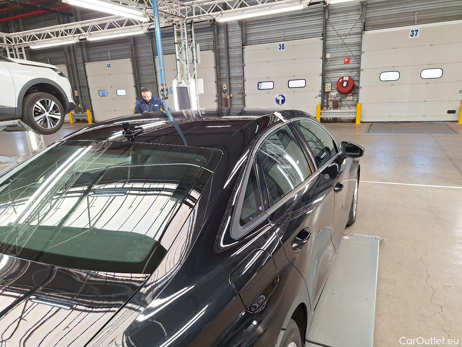  Audi  A3 Audi,  Berline '20, Audi  Berline 2.0 TDi 30 85kW Attraction 4d #26