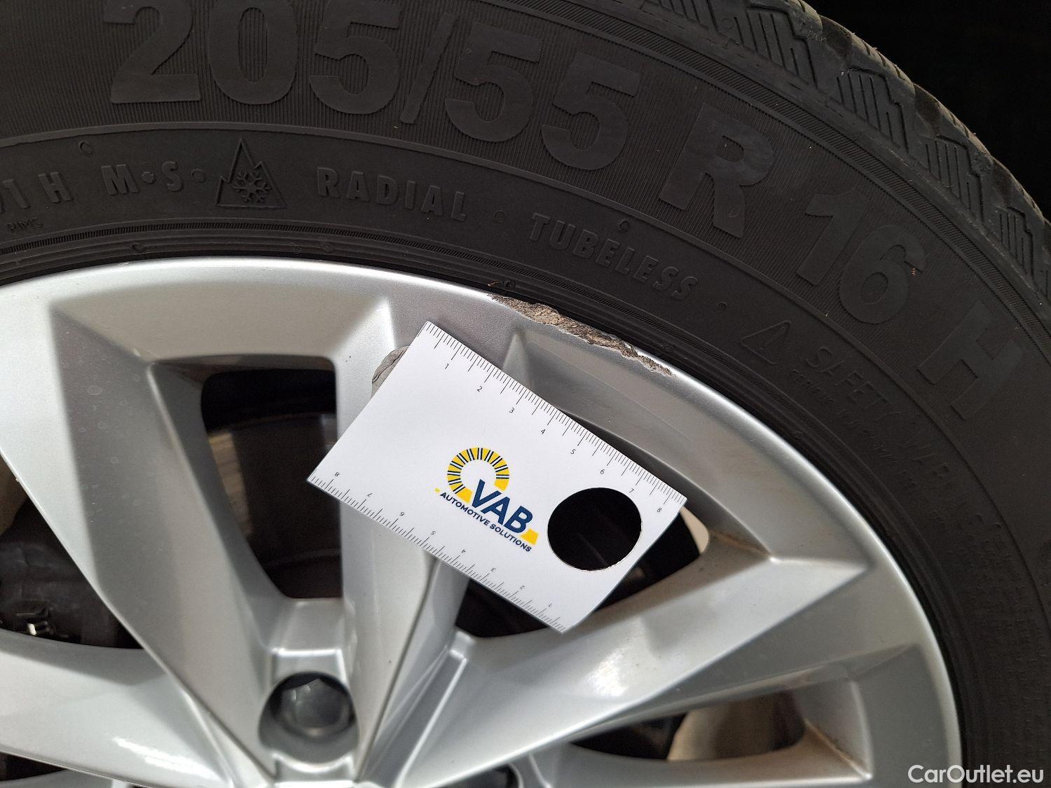  Audi  A3 Audi,  Berline '20, Audi  Berline 2.0 TDi 30 85kW Attraction 4d #48