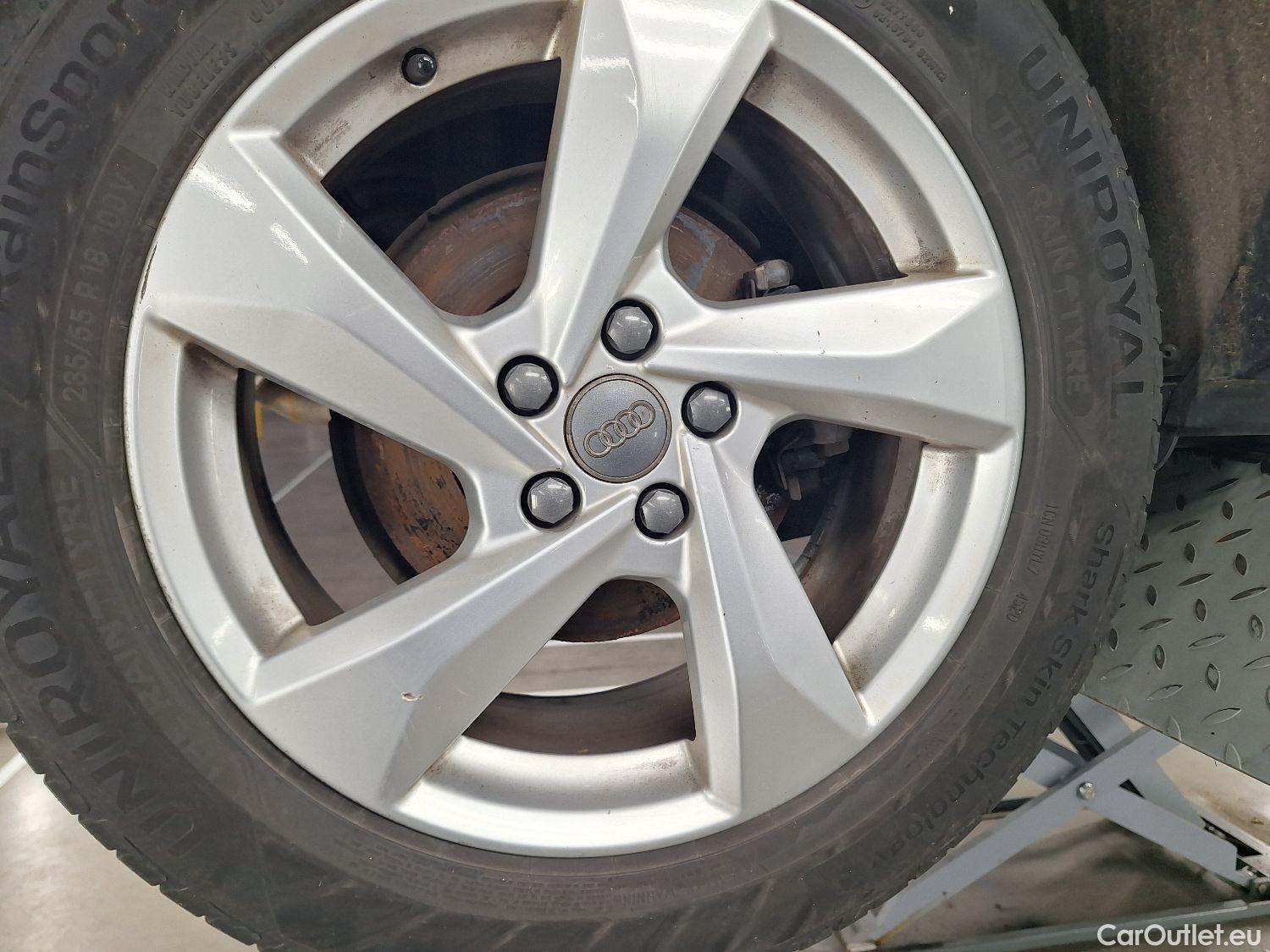  Audi  Q3 Audi,  '18, Audi  35 TDI S tronic Advanced Business Editio 5 #1