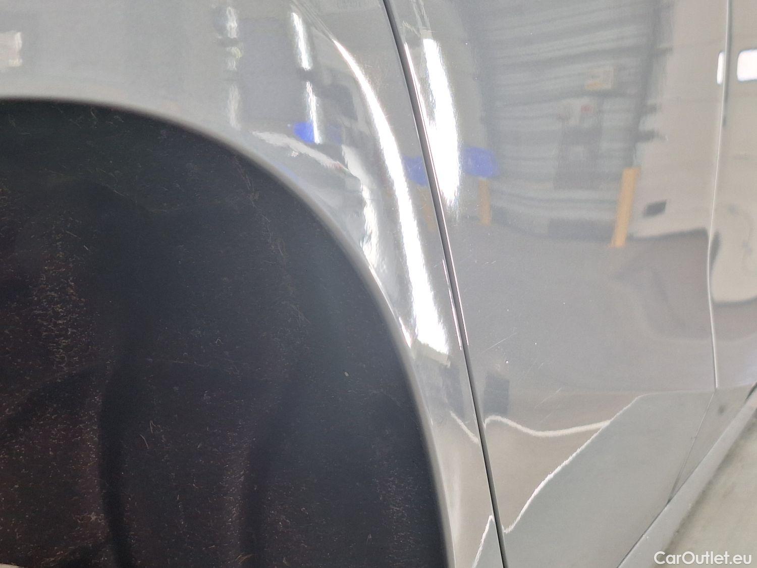  Bmw  Serie 1 BMW, 1-serie '19, BMW 1 Reeks Hatch 118iA (100 kW) 5d #26