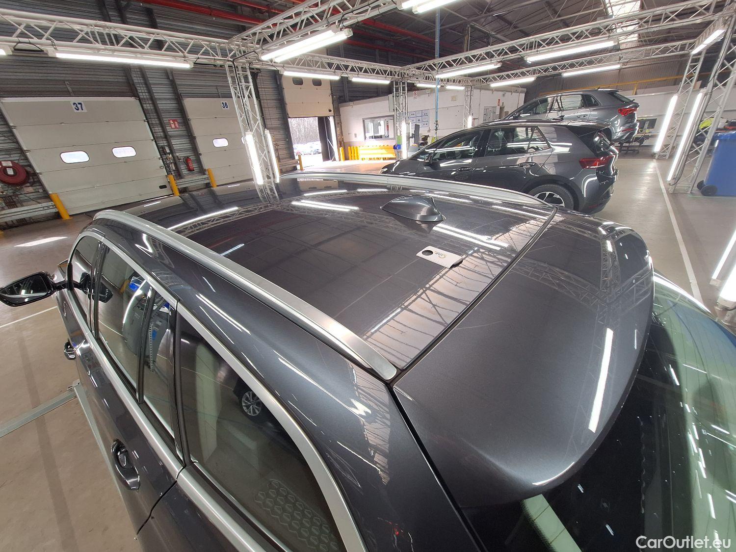  Bmw  Serie 3 BMW, 3-serie Touring '18, BMW 3 Reeks Touring 318dA (100 kW) 5d #11