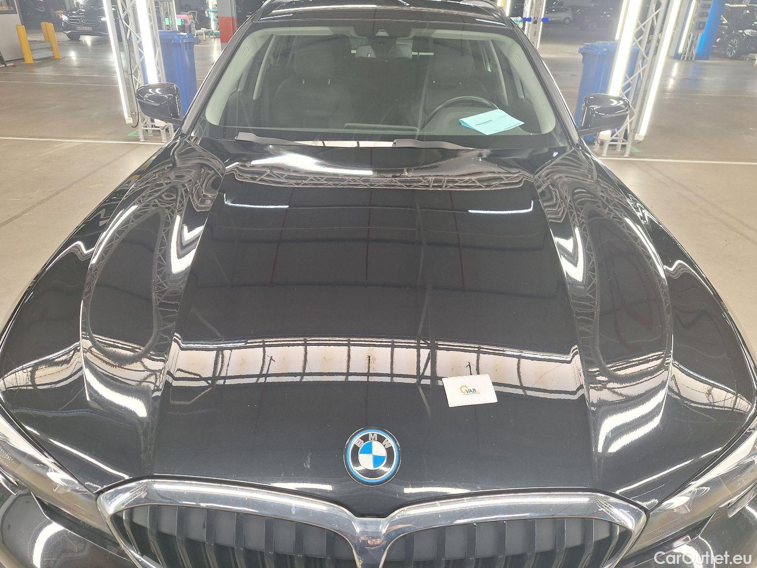  Bmw  Serie 3 BMW, 3-serie To. '18 PHEV, BMW 3 Reeks Touring 330e (215 kW) 5d #45