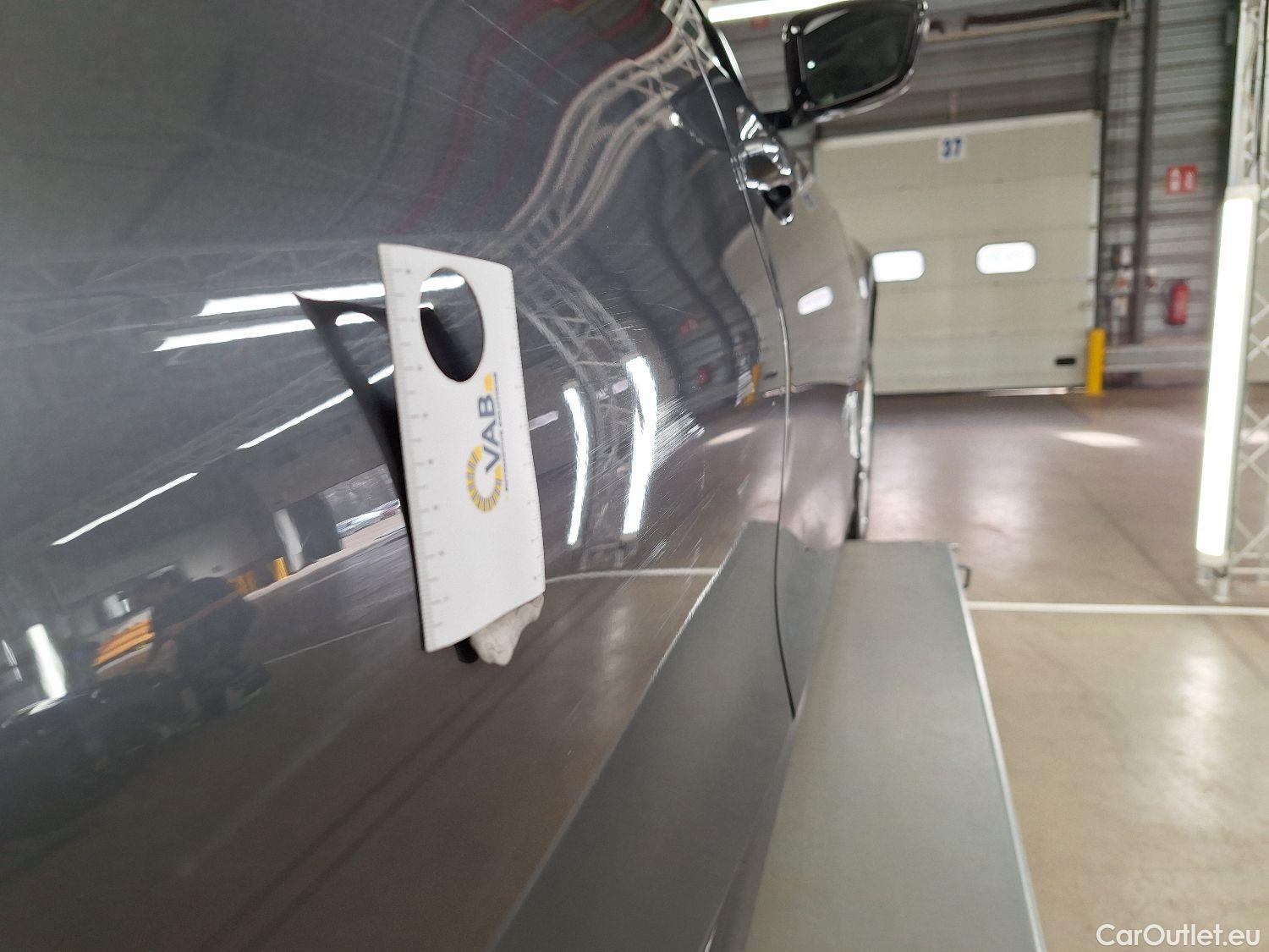  Bmw  Serie 3 BMW, 3-serie Touring '18, BMW 3 Reeks Touring 318dA (100 kW) 5d #56