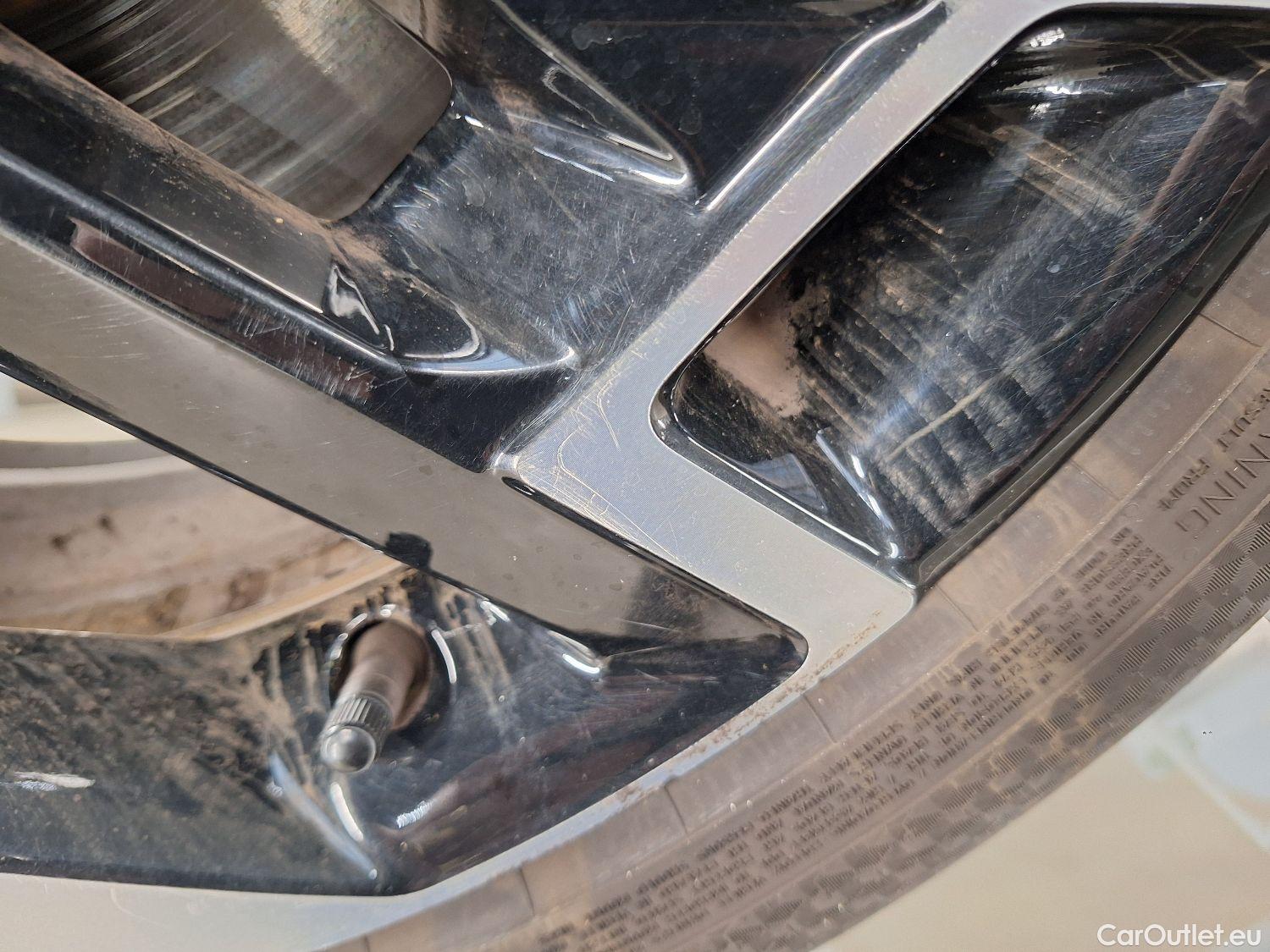  KIA  Sportage Kia,  '21, KIA  1.6 T-GDi 48V 7DCT GT Line 5d #18