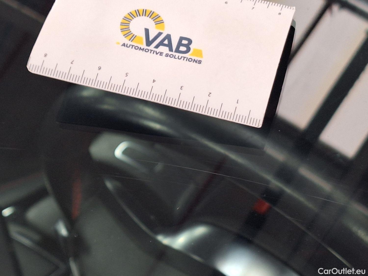  Mercedes  CLA-Klasse Mercedes, CLA-Class '19, Mercedes-Benz CLA CLA 250 e 4d #50