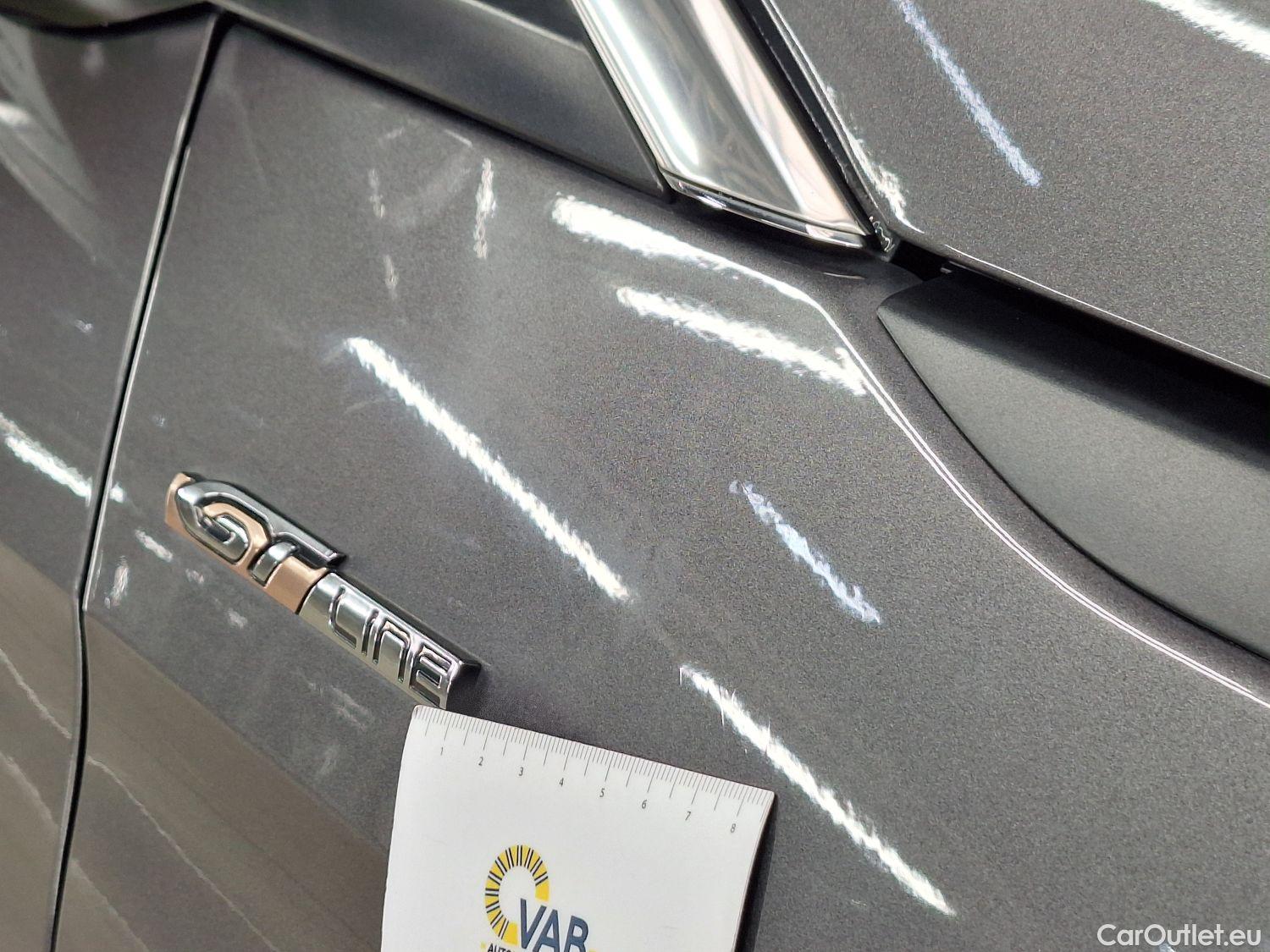  Peugeot  5008 Peugeot,  '16, Peugeot  1.5 BlueHDi 96kW S&S EAT8 GT Line 5d #2