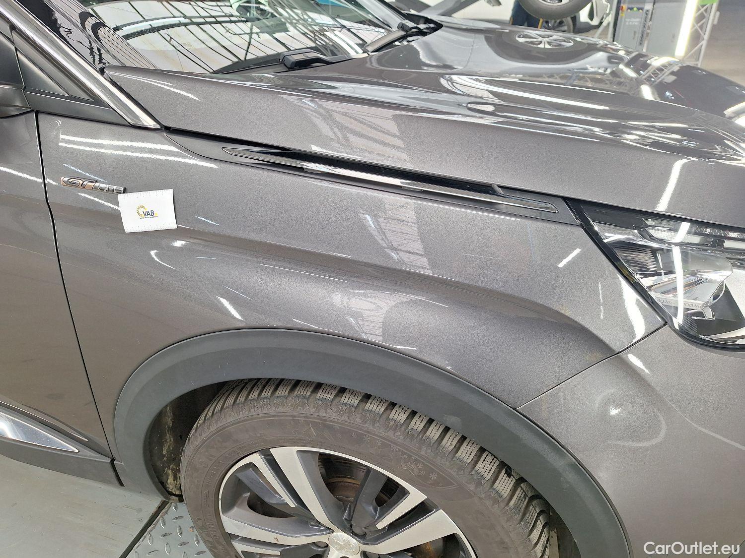  Peugeot  5008 Peugeot,  '16, Peugeot  1.5 BlueHDi 96kW S&S EAT8 GT Line 5d #1