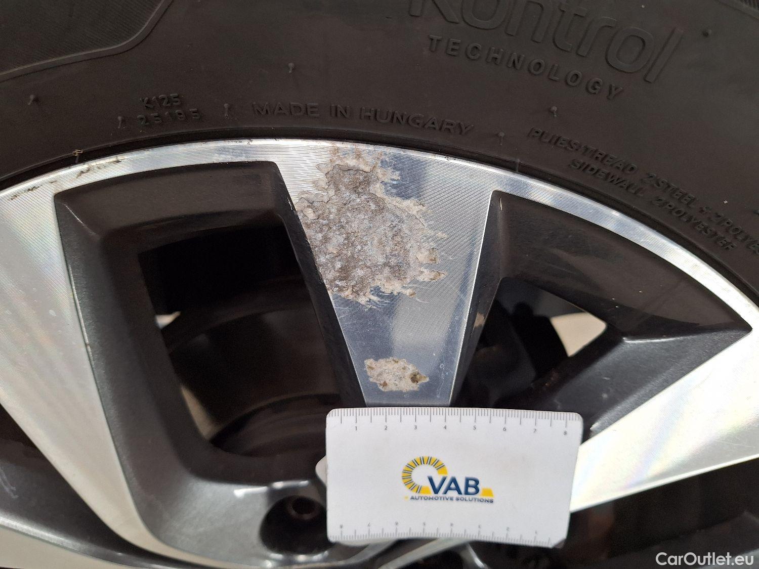  Renault  Captur Renault,  '19, Renault  TCe 130 GPF Intens 5d #19