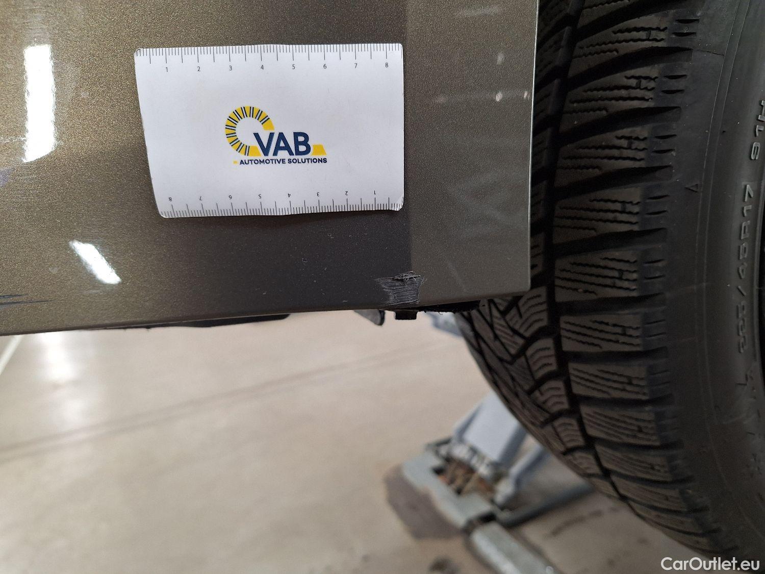  Toyota  Corolla Toyota,  TS '19, Toyota  Touring Sports 1.8 Hybrid Style e-C #4