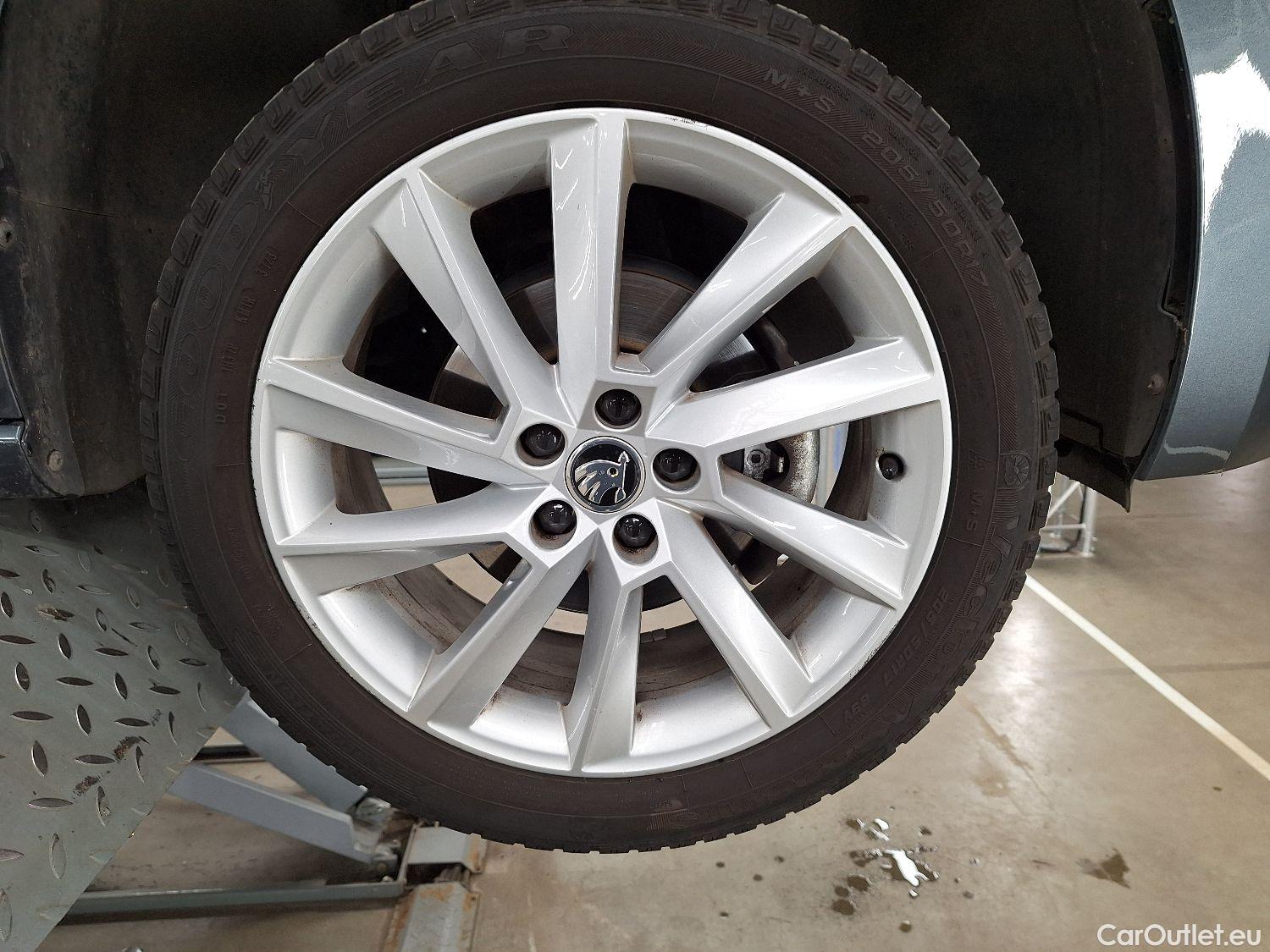  Skoda  Scala Skoda,  '19, Skoda  1.0 TSI 81kW DSG7 Clever 5d #8