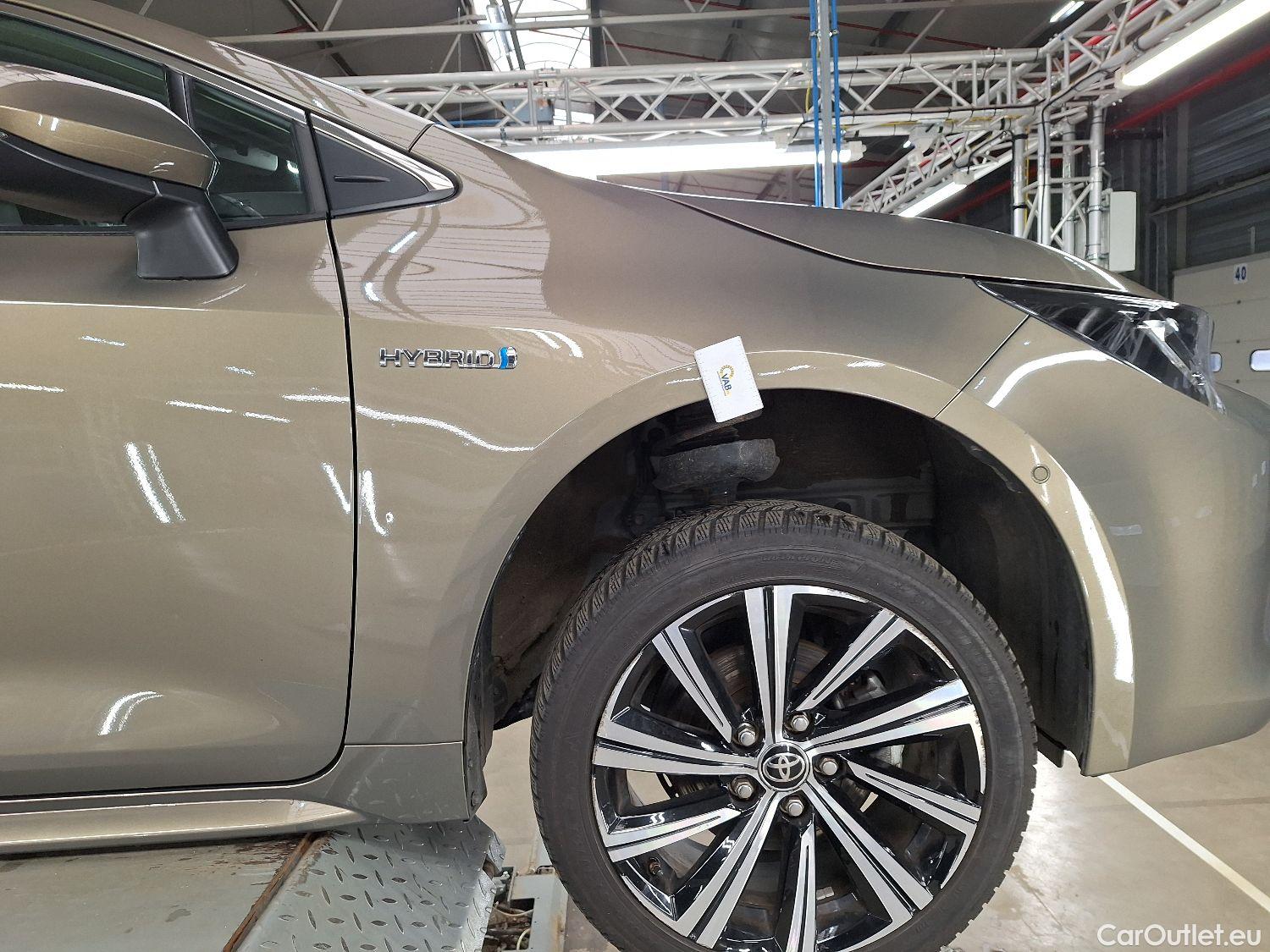  Toyota  Corolla Toyota,  TS '19, Toyota  Touring Sports 1.8 Hybrid Style e-C #15