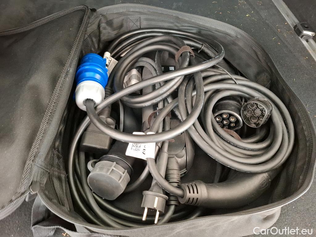  Audi  Q7 AUDI  / 2019 / 5P / SUV 55 TFSIe 380ch quattro Tiptronic8 Avus #33