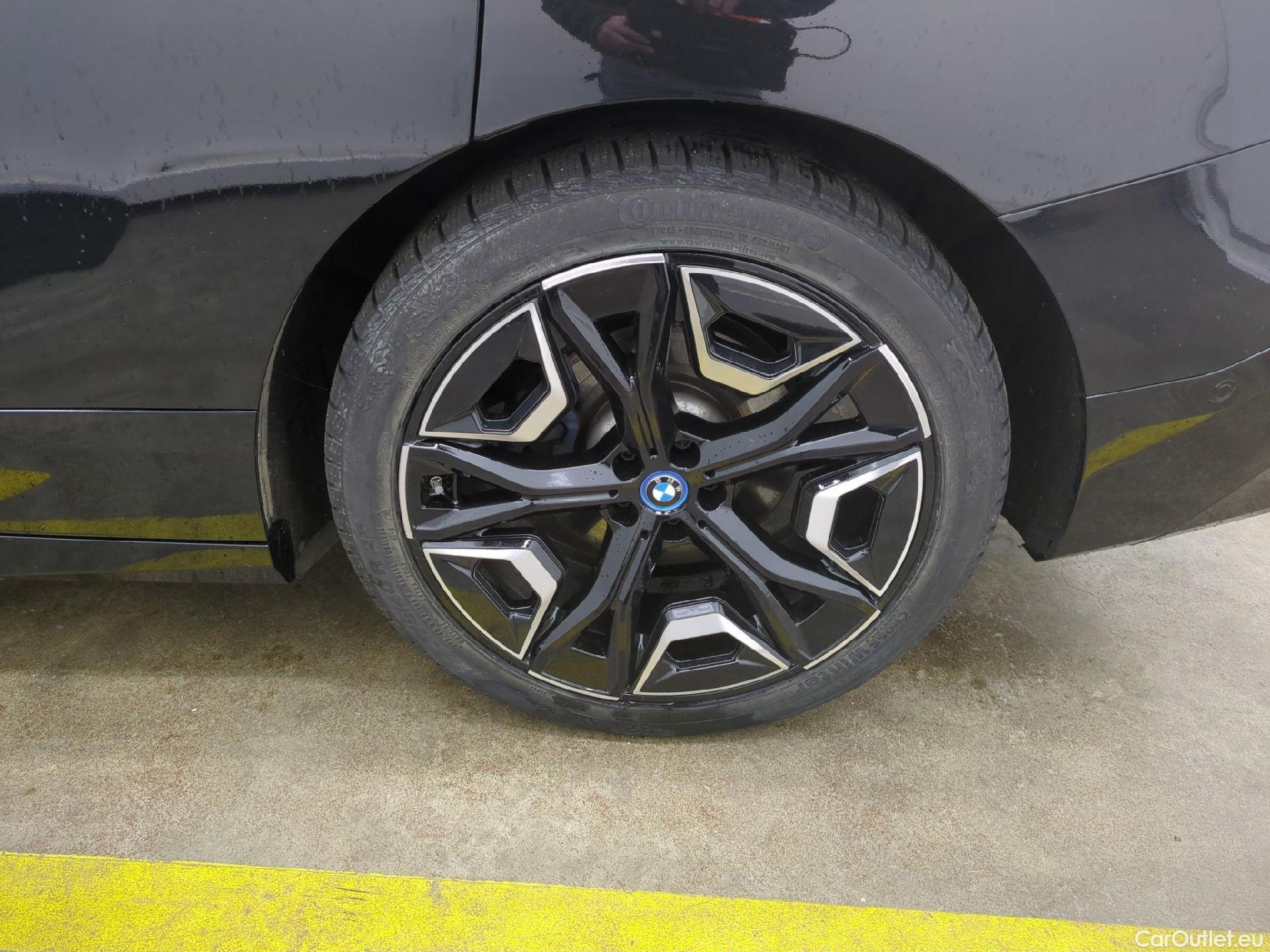  Bmw  iX Série  50 xDrive 111kWh BVA #4