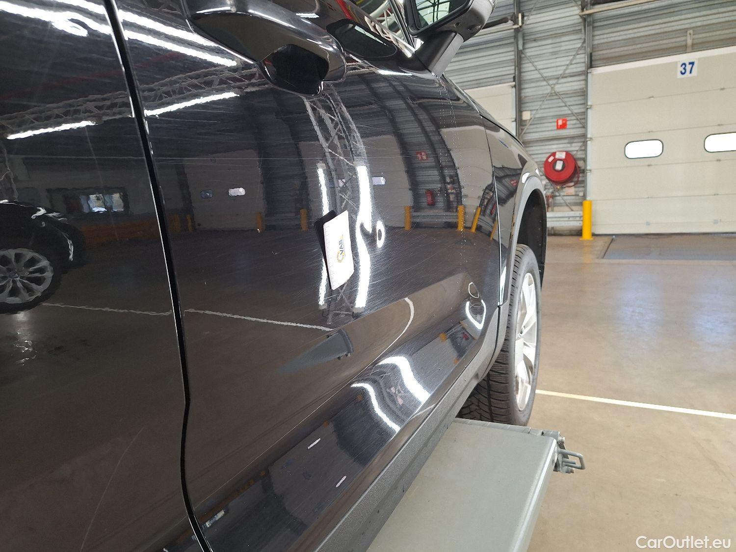  Volvo  XC 40 Volvo, XC40 '17, Volvo XC40 D3 Geartronic Momentum Pro 5d #14