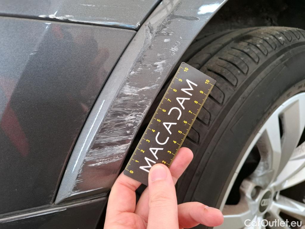  Audi  Q7 AUDI  / 2019 / 5P / SUV 55 TFSIe 380ch quattro Tiptronic8 Avus #37