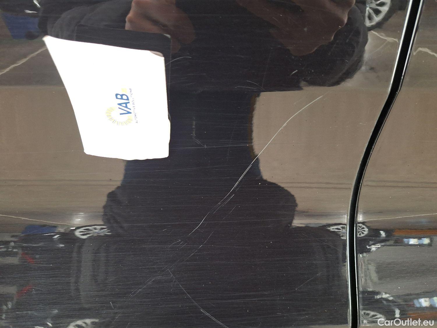  Volvo  XC 40 Volvo, XC40 '17, Volvo XC40 D3 Geartronic Momentum Pro 5d #20