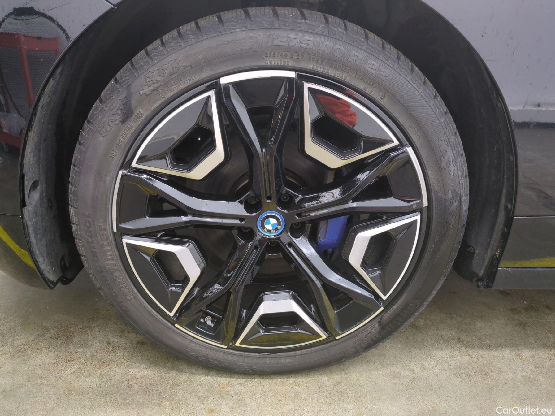  Bmw  iX Série  50 xDrive 111kWh BVA #2