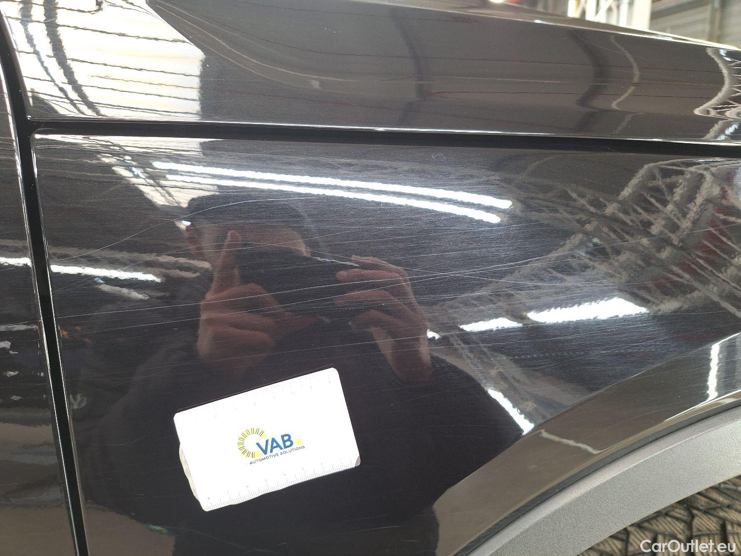  Volvo  XC 40 Volvo, XC40 '17, Volvo XC40 D3 Geartronic Momentum Pro 5d #12