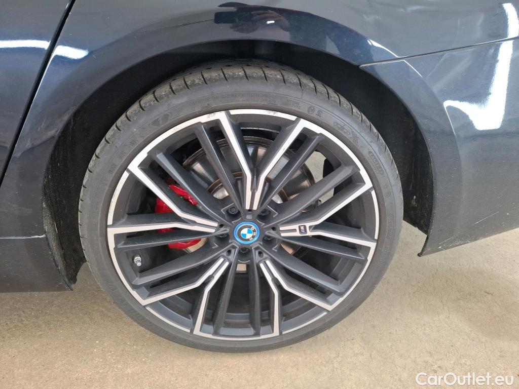  Bmw  Serie 5 BMW Série 5 / 2020 / 4P / Berline 545e xDrive 394ch M Sport BVA8 #30