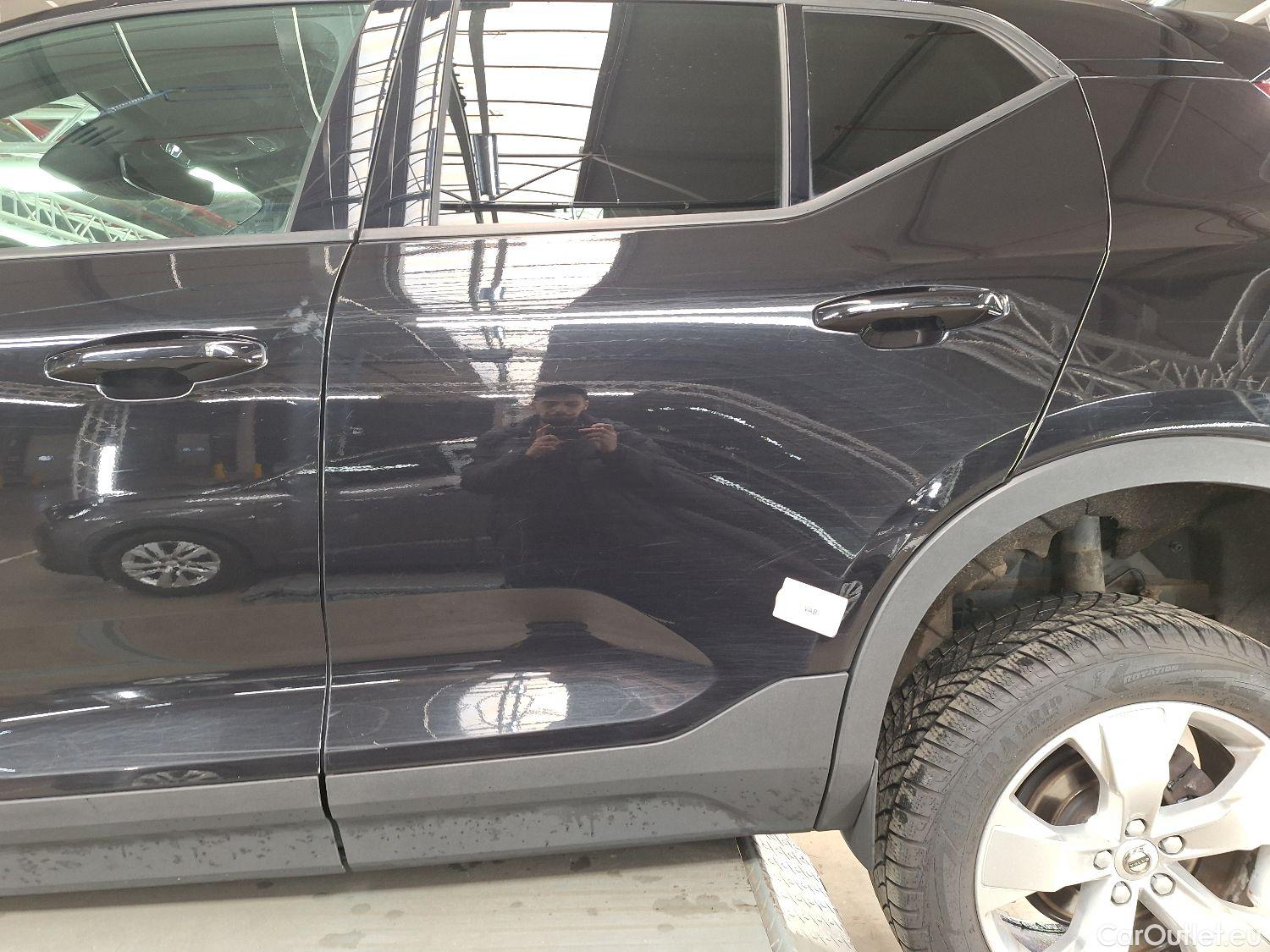  Volvo  XC 40 Volvo, XC40 '17, Volvo XC40 D3 Geartronic Momentum Pro 5d #37