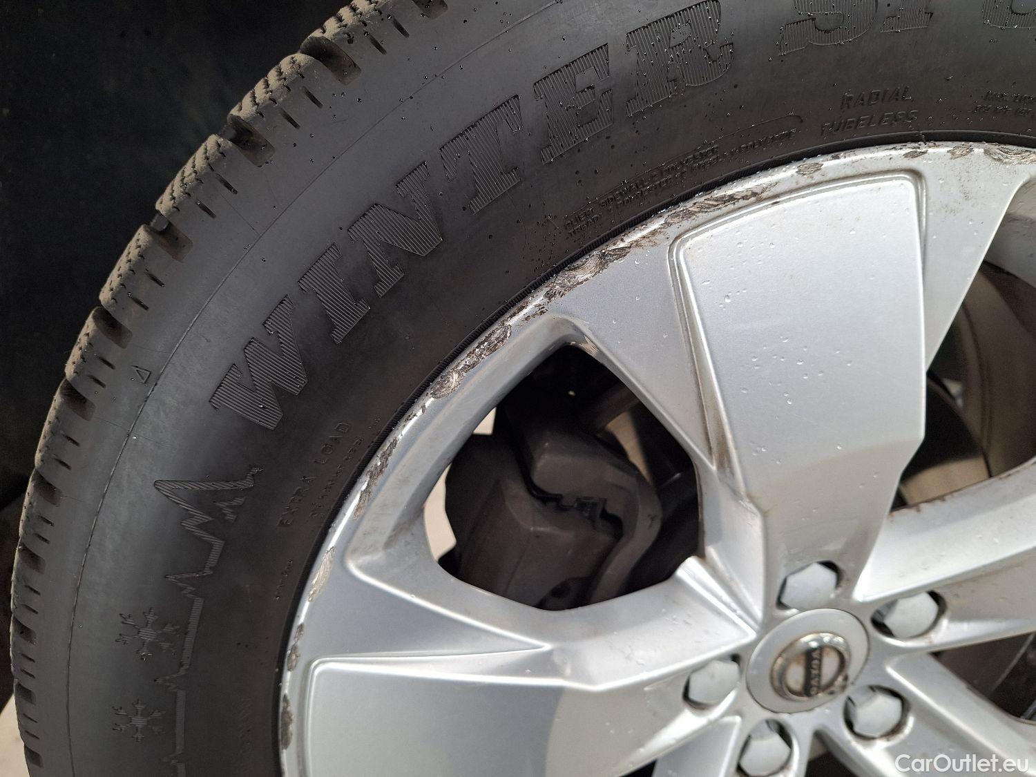  Volvo  XC 40 Volvo, XC40 '17, Volvo XC40 D3 Geartronic Momentum Pro 5d #10