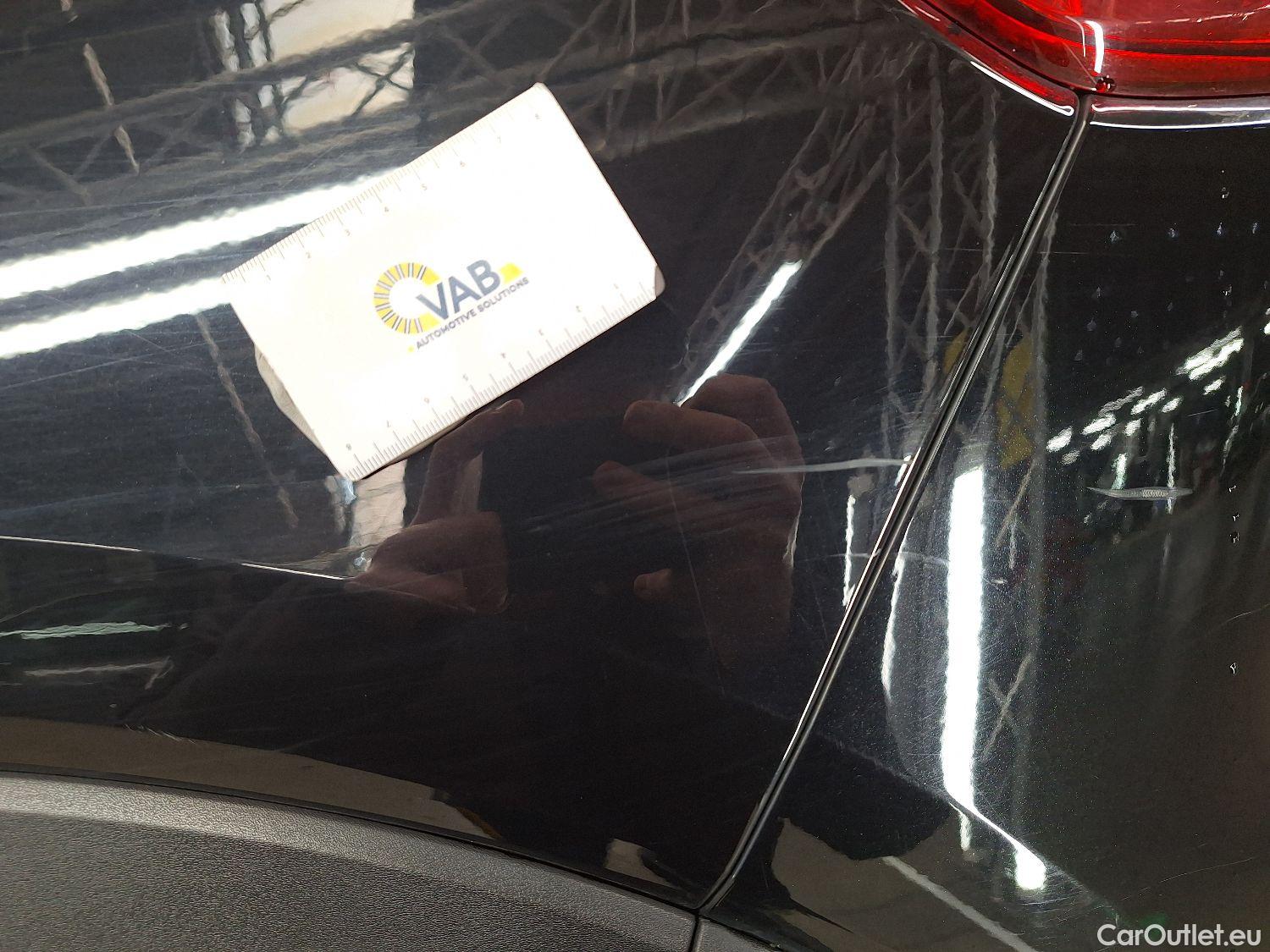  Volvo  XC 40 Volvo, XC40 '17, Volvo XC40 D3 Geartronic Momentum Pro 5d #34