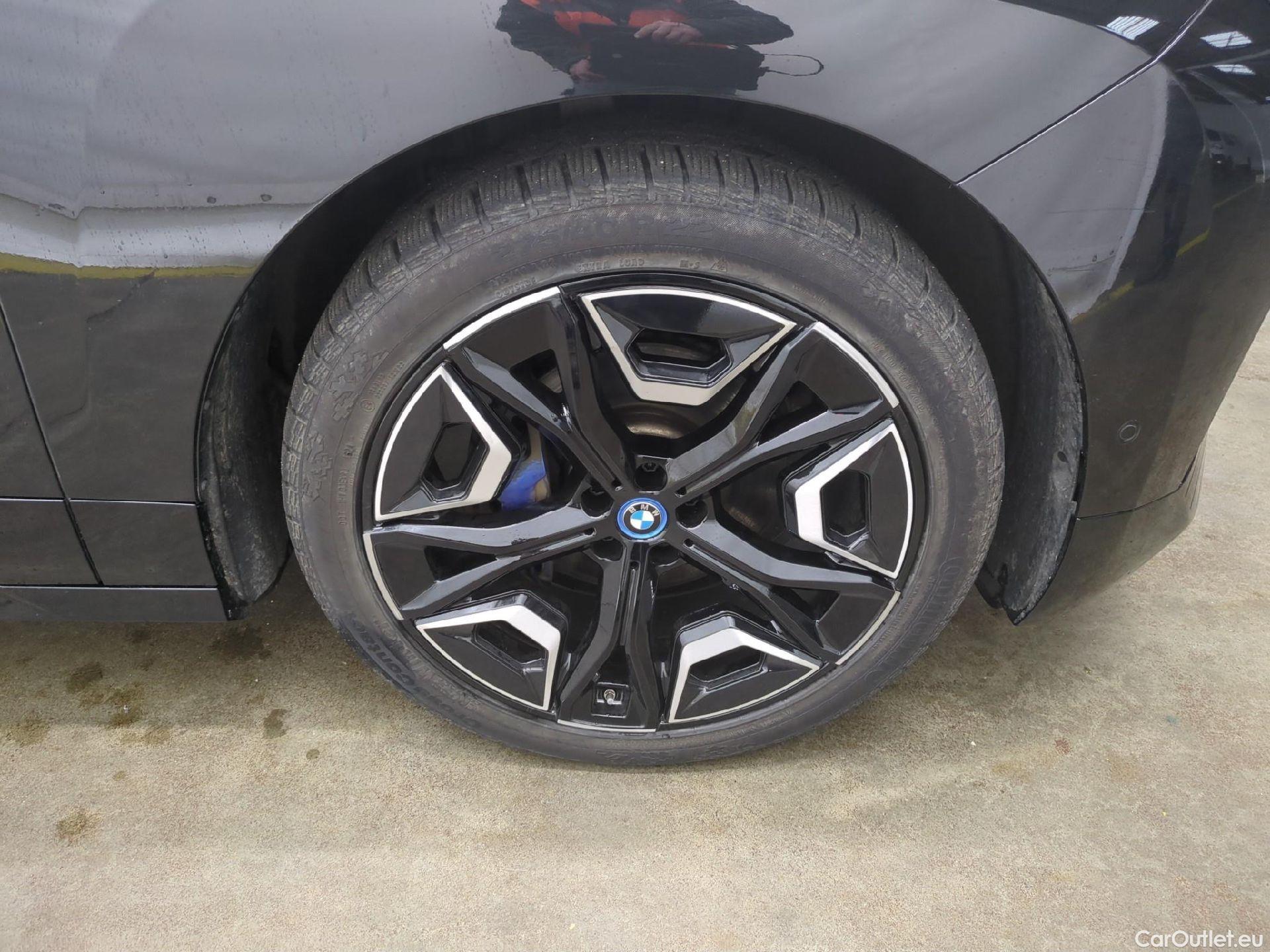  Bmw  iX Série  50 xDrive 111kWh BVA #11