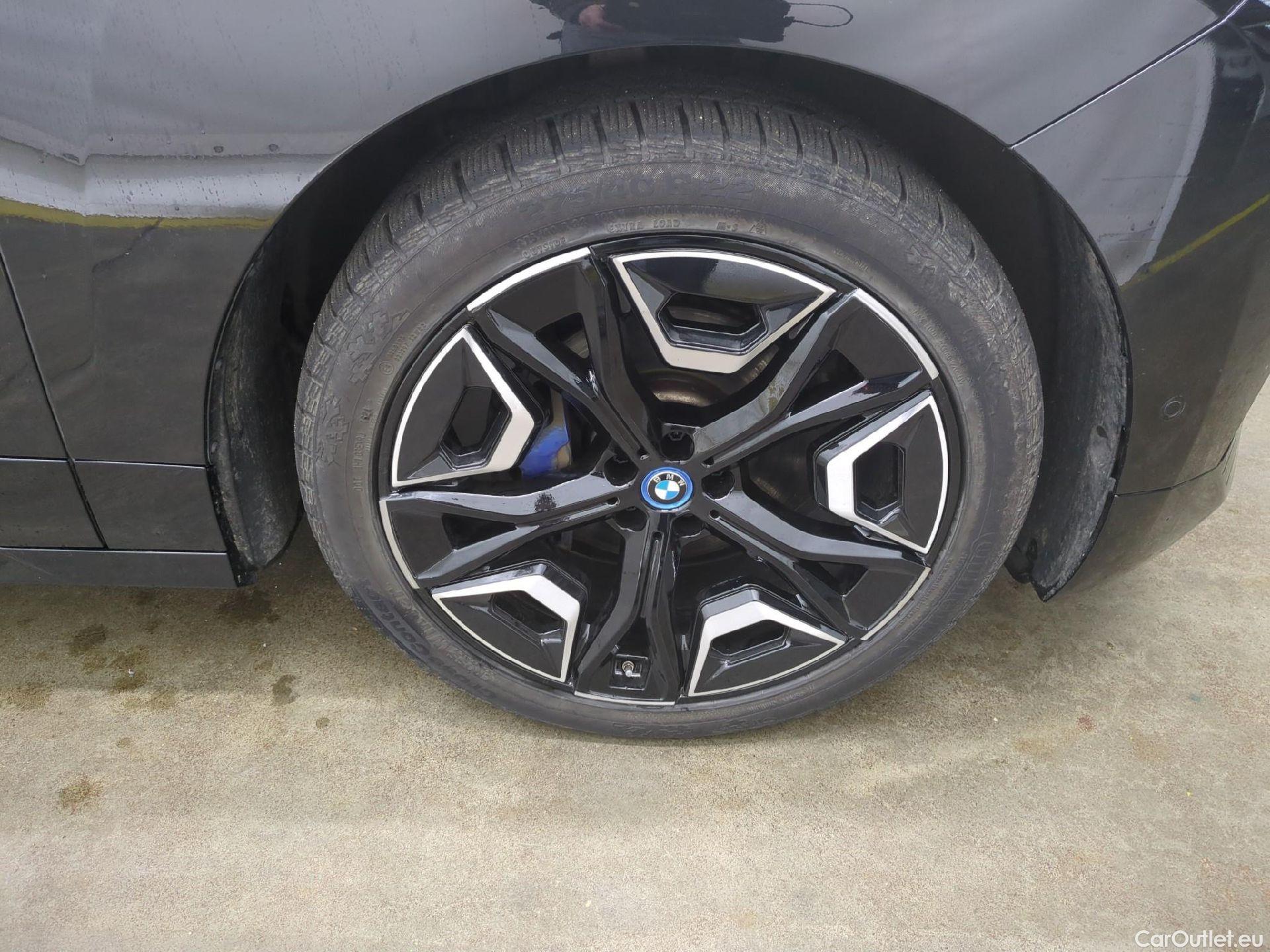  Bmw  iX Série  50 xDrive 111kWh BVA #12