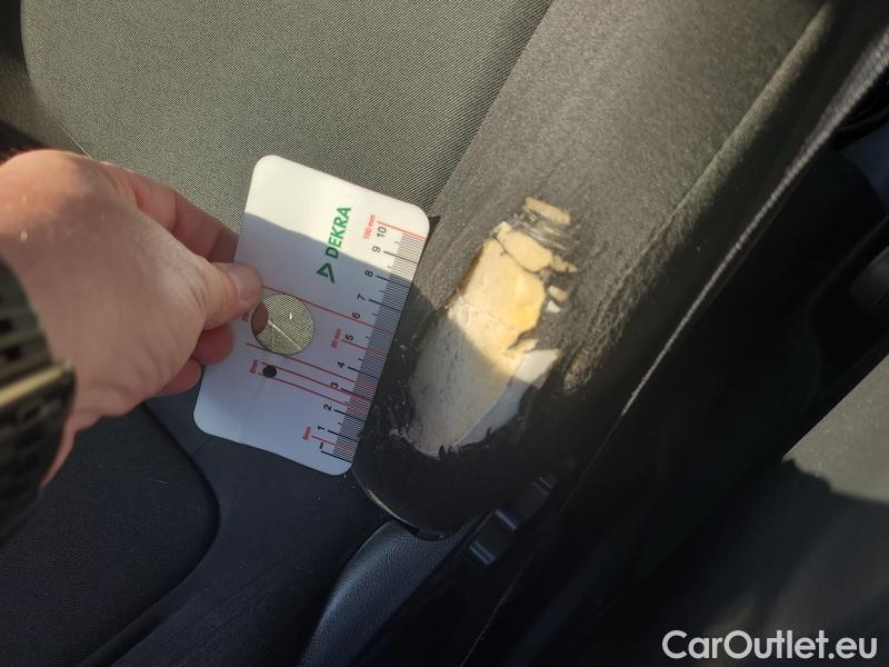  Skoda  Fabia  Combi (2015) Fab.Com.1.0TSI 70 Active #4