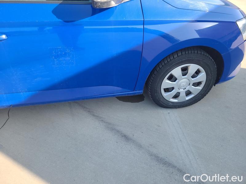  Skoda  Fabia  Combi (2015) Fab.Com.1.0TSI 70 Active #12