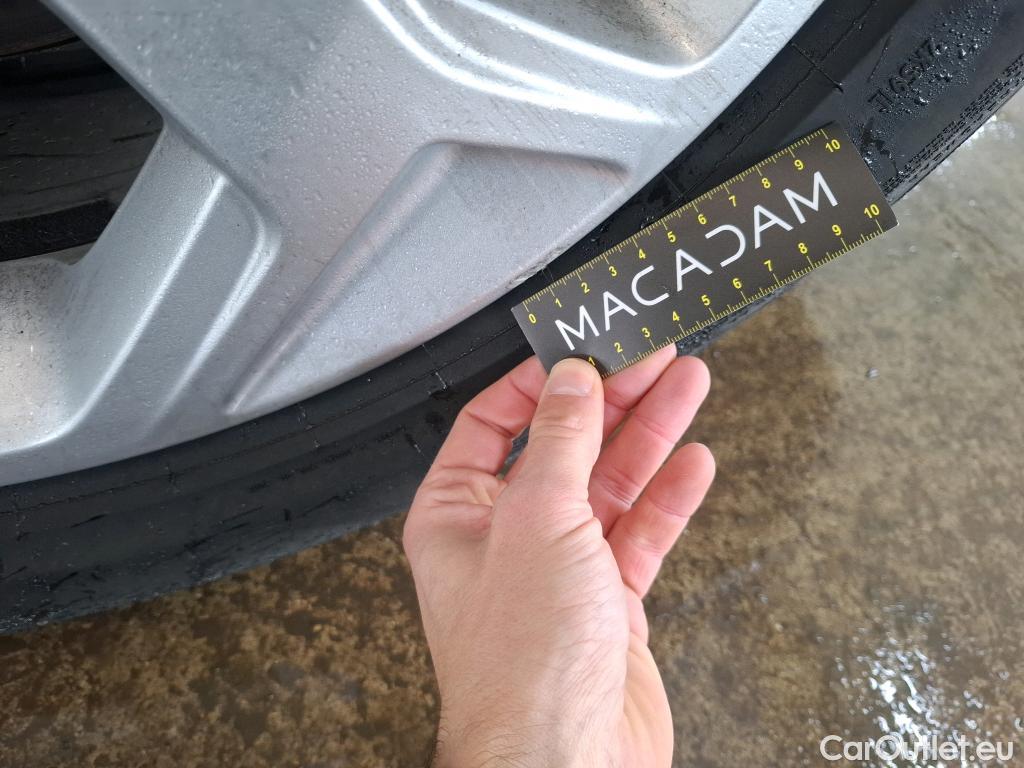  Land Rover  Range Rover Sport LAND ROVER  / 2017 / 5P / SUV P400e 2.0 PHEV 404ch HSE Auto #36