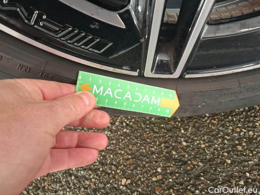  Mercedes  G-Klasee MERCEDES-BENZ GLC Coupe / 2019 / 5P / Coupé 2.0 GLC 300 E BUSINESS LINE 4MATIC #10