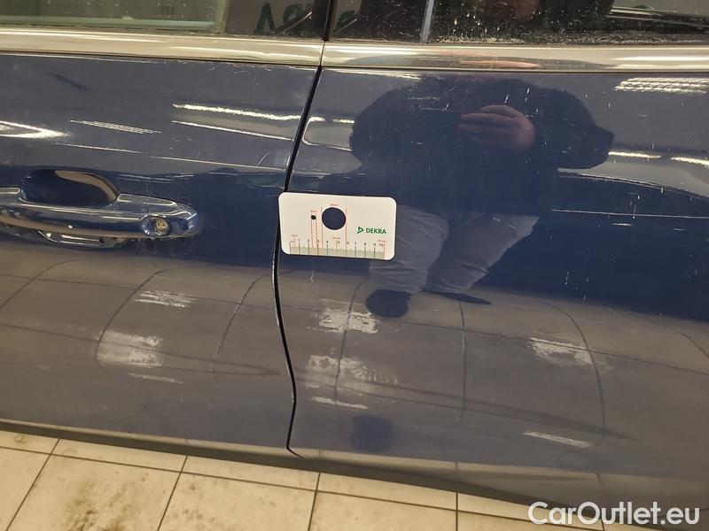  Ford  Focus   Turnier (CGE)(2018->) Foc.kom.1.5TDCi 88 Edition #4