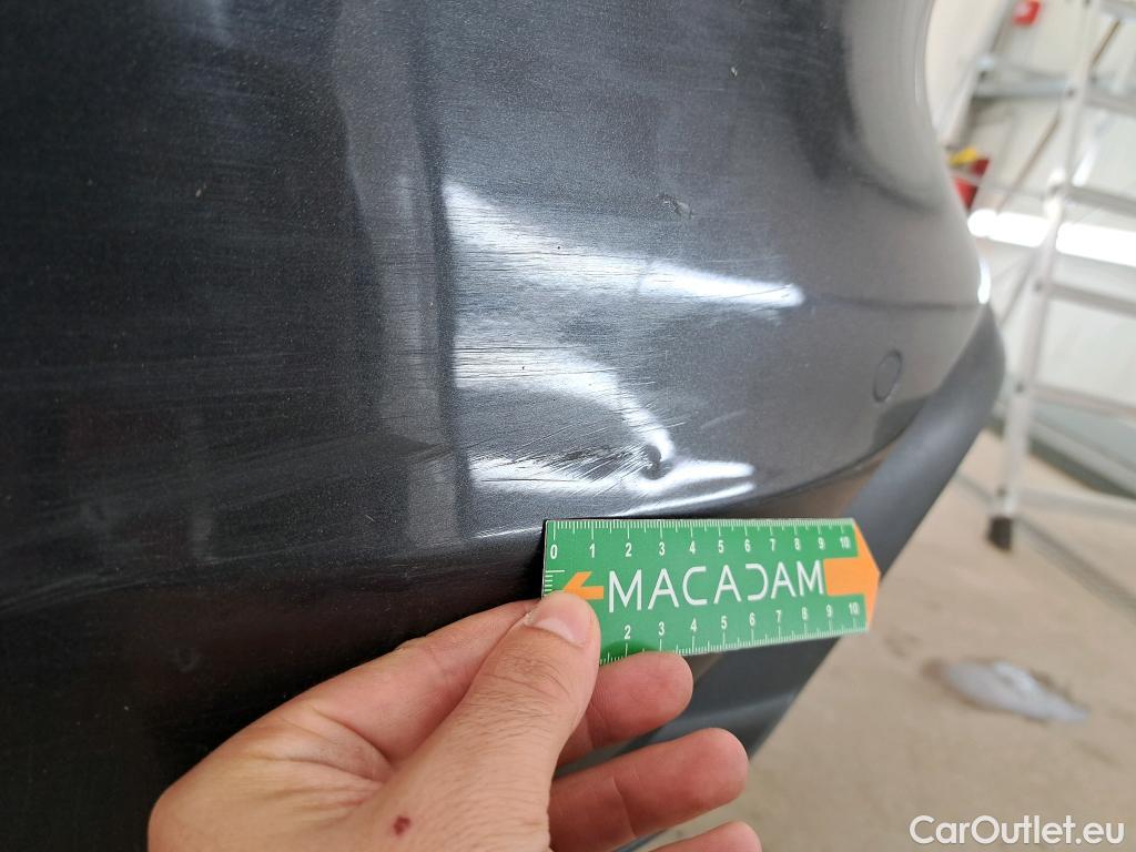  Porsche  Taycan  93kWh BVA #6