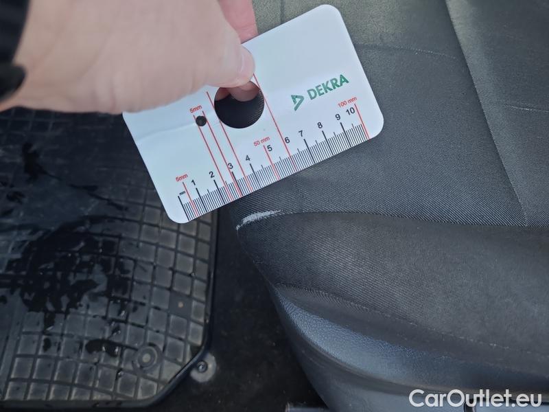  Skoda  Fabia  Combi (2015) Fab.Com.1.0TSI 70 Active #2