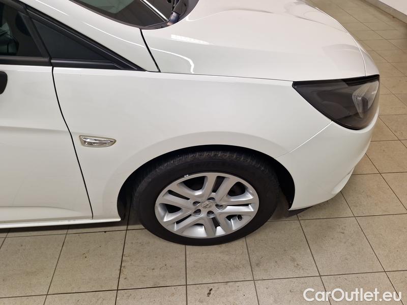  Opel  Astra  K Sports Tourer (2015)  ST 1.5D 105 Smile Edit. #4