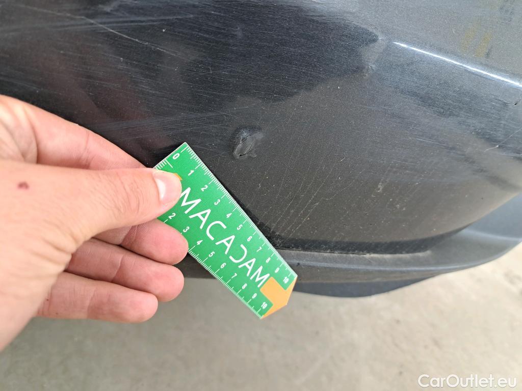  Porsche  Taycan  93kWh BVA #4