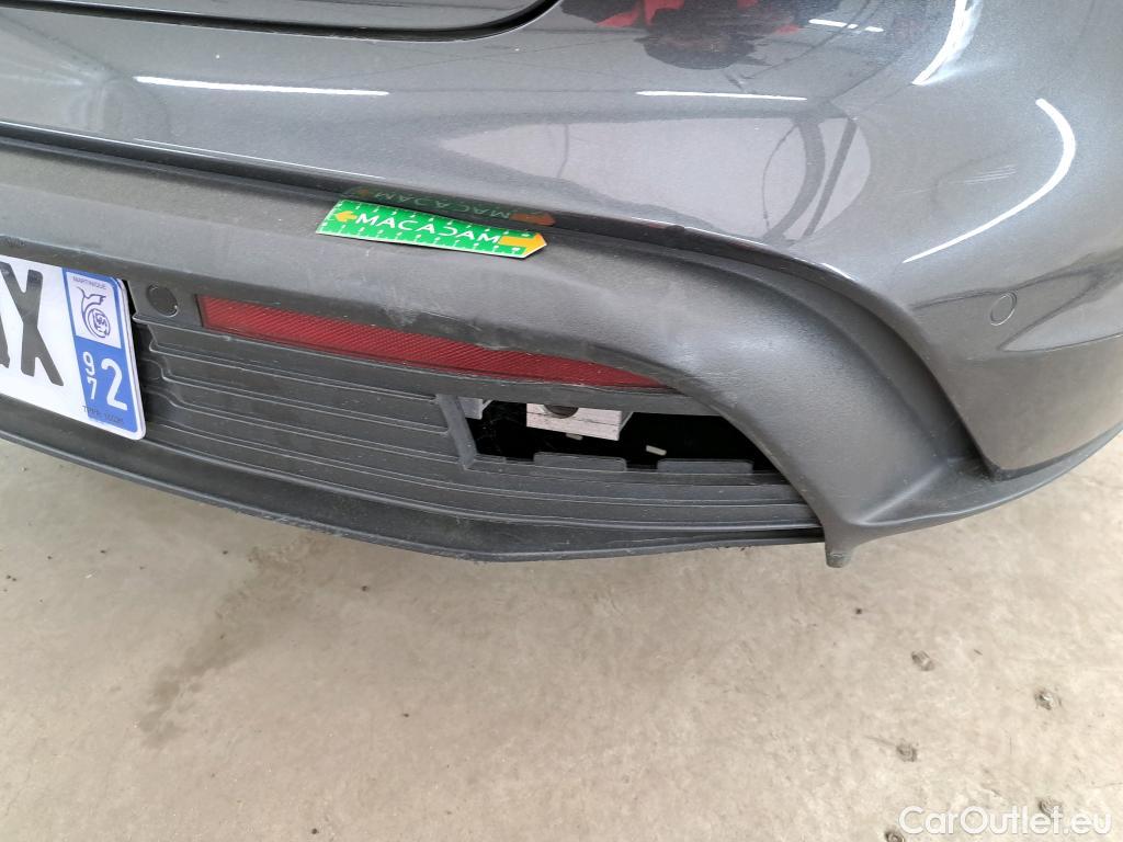  Porsche  Taycan  93kWh BVA #83