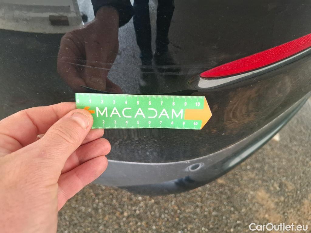  Mercedes  G-Klasee MERCEDES-BENZ GLC Coupe / 2019 / 5P / Coupé 2.0 GLC 300 E BUSINESS LINE 4MATIC #39