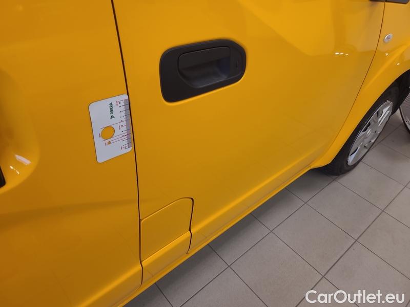  Nissan  NV200  (2009) e- Maxi Voltia 6m3 AT #6