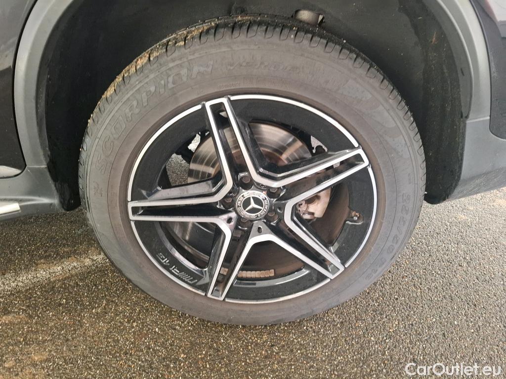  Mercedes  G-Klasee MERCEDES-BENZ GLC Coupe / 2019 / 5P / Coupé 2.0 GLC 300 E BUSINESS LINE 4MATIC #17