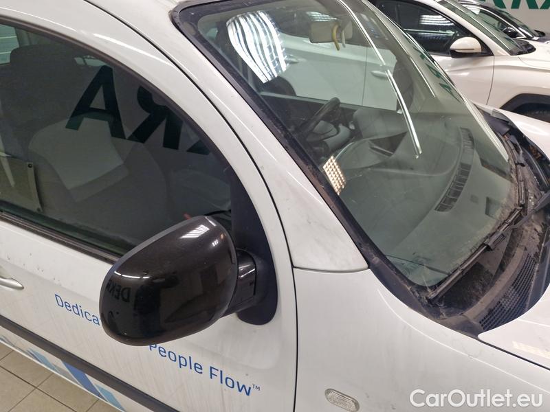  Renault  Kangoo  2 (2008)  1.5dCi 95 Zen 5d #4