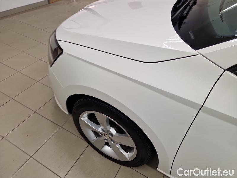  Skoda  Fabia  Combi (2015) Fab.Com.1.0TSI 70 Ambition #14