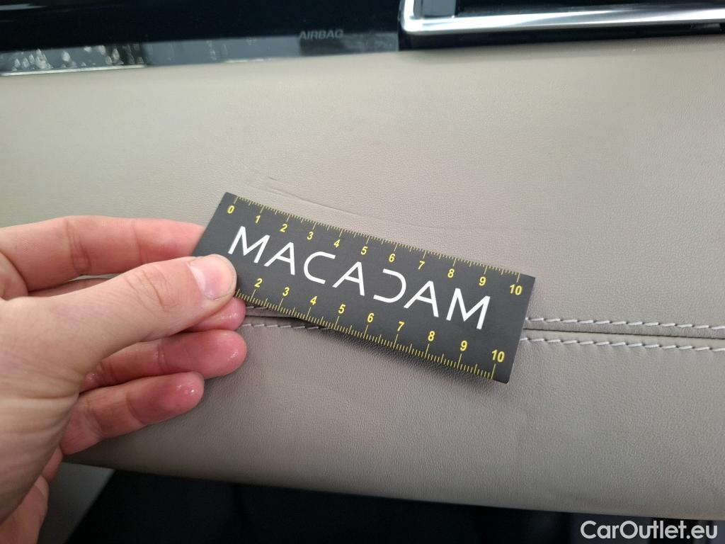  Land Rover  Range Rover LAND ROVER  Velar / 2017 / 5P / SUV 2.0 P400e PHEV BVA R-Dynamic SE #16