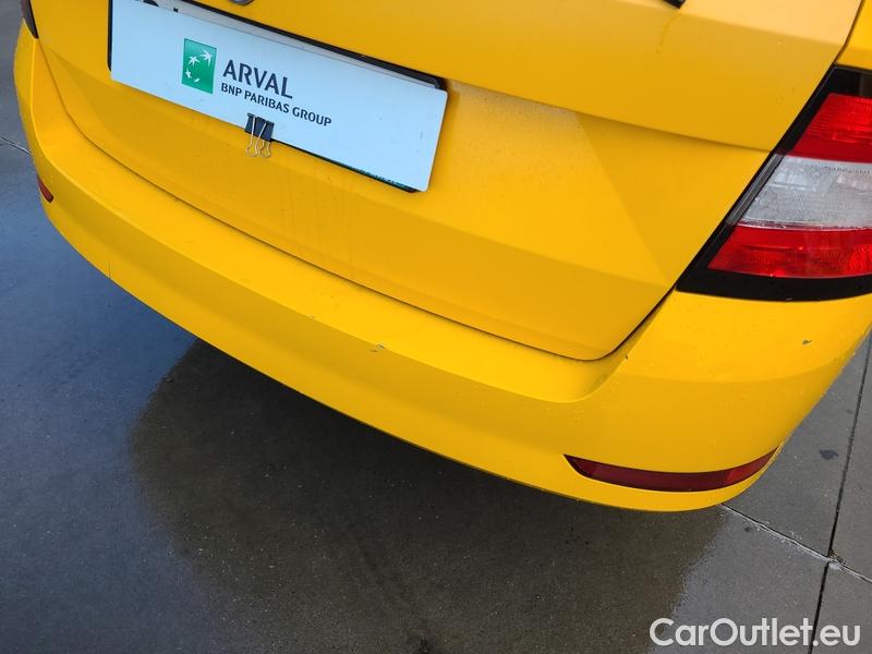  Skoda  Fabia  Combi (2015) Fab.Com.1.0TSI 70 Active #7