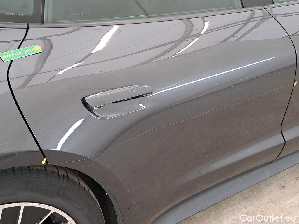  Porsche  Taycan  93kWh BVA #34