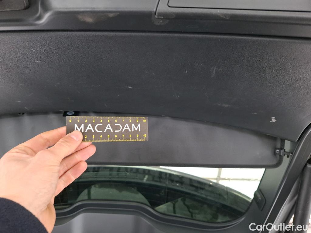  Land Rover  Range Rover LAND ROVER  Velar / 2017 / 5P / SUV 2.0 P400e PHEV BVA R-Dynamic SE #57